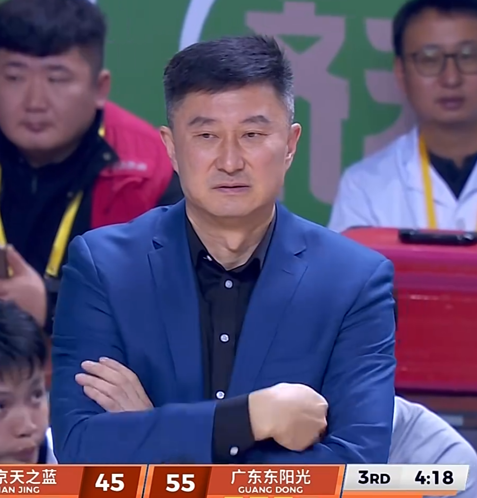 pg游戏官网登录入口-广东迎来终局之战！杜锋接受大考，胡明轩证明自己，徐杰逆转关键